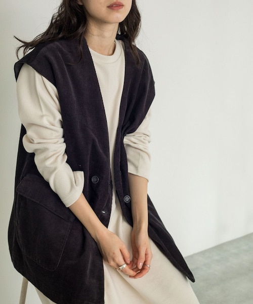 w closet（ダブルクローゼット）の「VネックW前BIGベスト（ジャケット/アウター・レディース・スミクロ/カーキ/サックス・FREE）」の10枚目の写真