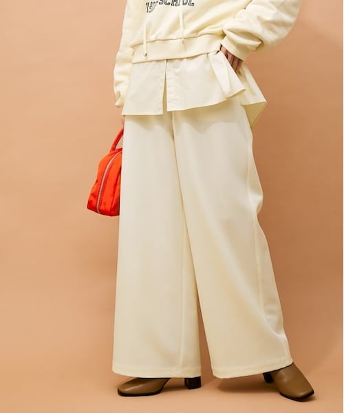 ADAM ET ROPE'(アダムエロペ)の「ハイウエストワイドパンツ(パンツ・レディース・ブラック/オフホワイト・36/38)」の2枚目の写真