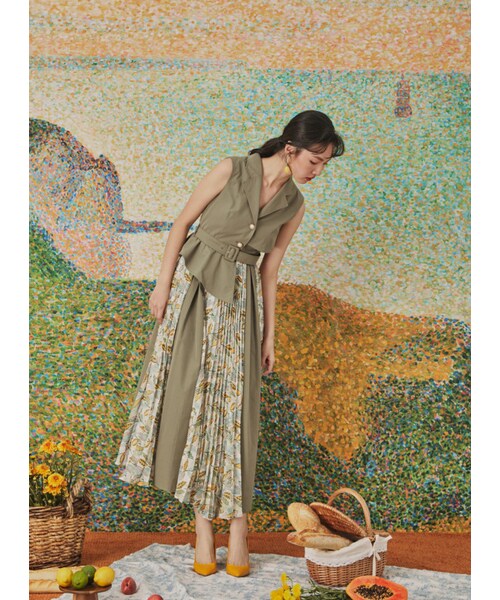 Marjorie（マージョリー）の「假日慶典，西裝式印花百褶無袖洋裝（その他・レディース・綠・XS/S/M/L）」の3枚目の写真