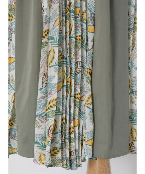 Marjorie（マージョリー）の「假日慶典，西裝式印花百褶無袖洋裝（その他・レディース・綠・XS/S/M/L）」の10枚目の写真