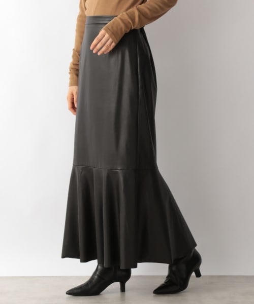 LOWRYS FARM（ローリーズファーム）の「レザーマーメイドスカート（スカート・ブラック・M/L）」の2枚目の写真