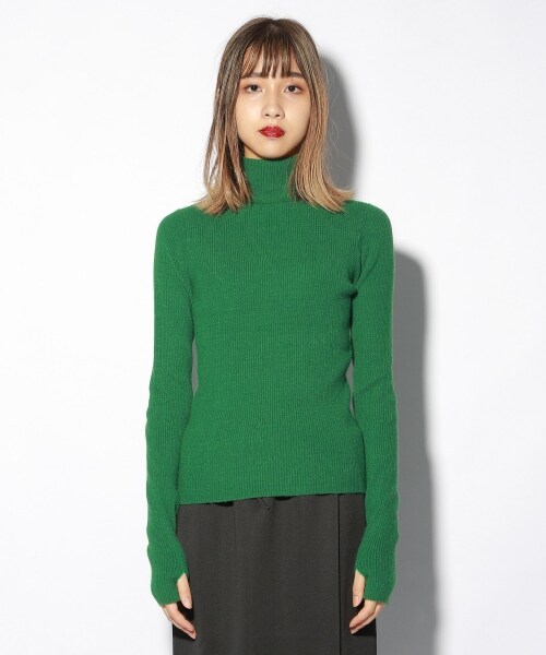 PAGEBOY（ページボーイ）の「カラータートルニット【WEB先行アイテム】（トップス・ピンク/グリーン/ブルー・FREE）」の16枚目の写真