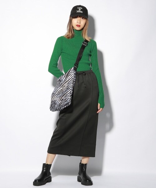 PAGEBOY（ページボーイ）の「カラータートルニット【WEB先行アイテム】（トップス・ピンク/グリーン/ブルー・FREE）」の10枚目の写真