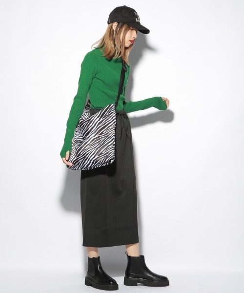 PAGEBOY（ページボーイ）の「カラータートルニット【WEB先行アイテム】（トップス・ピンク/グリーン/ブルー・FREE）」の11枚目の写真