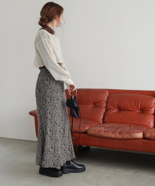 RAY CASSIN（レイカズン）の「メッシュシアータートルプルオーバー（トップス・レディース・ブルー/ブラウン/生成・FREE）」の5枚目の写真