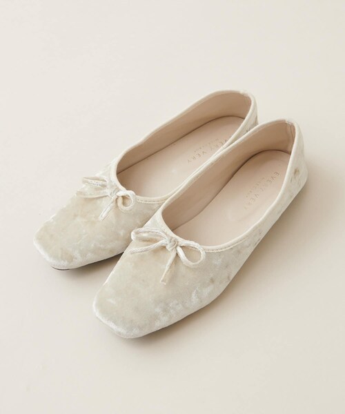 natural couture（ナチュラルクチュール）の「やわらかアソートバレエシューズ（その他シューズ・レディース・オフホワイト/ピンク・S/M/L）」の2枚目の写真