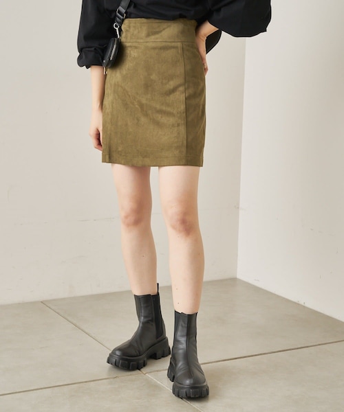 Chico（チコ）の「【カタログ掲載商品】ウエスト切替台形ミニスカート（スカート・レディース・ブラウン/カーキ/ブラック/ブラックその他1/グレージュ/ブラウンその他1・F）」の3枚目の写真