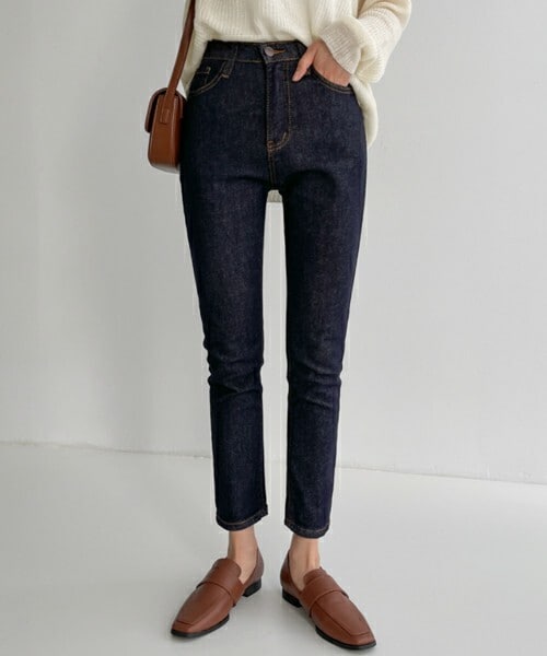 DHOLIC STYLE（ディーホリックスタイル）の「[lavu] 2TYPEストレートデニムパンツ（デニムパンツ・レディース・ブルー/その他・S/M/L）」の2枚目の写真