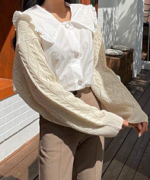 DHOLIC（ディーホリック）の「パンチングボレロカーディガン・全3色（カーディガン/ボレロ・レディース・ブルー/ベージュ/ブラック・ONESIZE）」の3枚目の写真