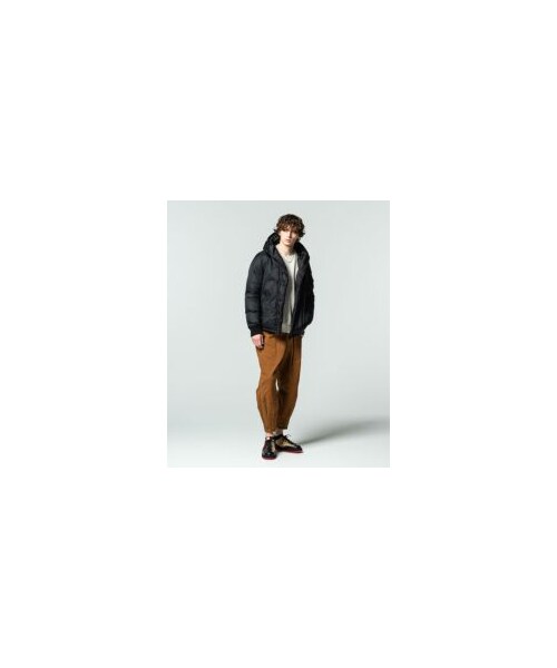 glamb ヘムタックワークパンツ　完売商品 glamb（グラム）の「GB0321 / P04 : Hem tuck work pants / ヘム