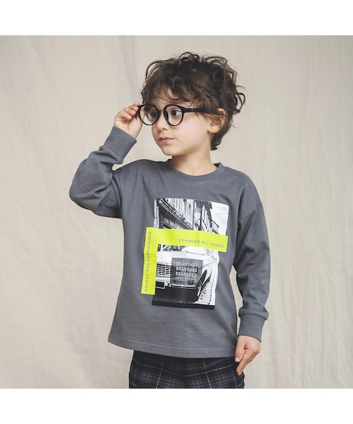 BRANSHES（ブランシェス）の「グラフィック長袖Tシャツ（Tシャツ/カットソー・キッズ・オフホワイト/アイボリー/ピンクベージュ/ブルーグレー/チャコールグレー/ブラック・100cm～150cm）」の4枚目の写真