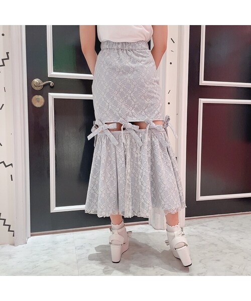 lilLilly（リルリリー）の「【pain】レースリボンロングスカート（スカート・レディース・WHITE/PINK/BLUE/BLACK）」の5枚目の写真