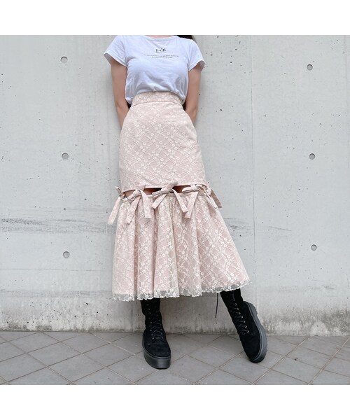 lilLilly（リルリリー）の「【pain】レースリボンロングスカート（スカート・レディース・WHITE/PINK/BLUE/BLACK）」の12枚目の写真