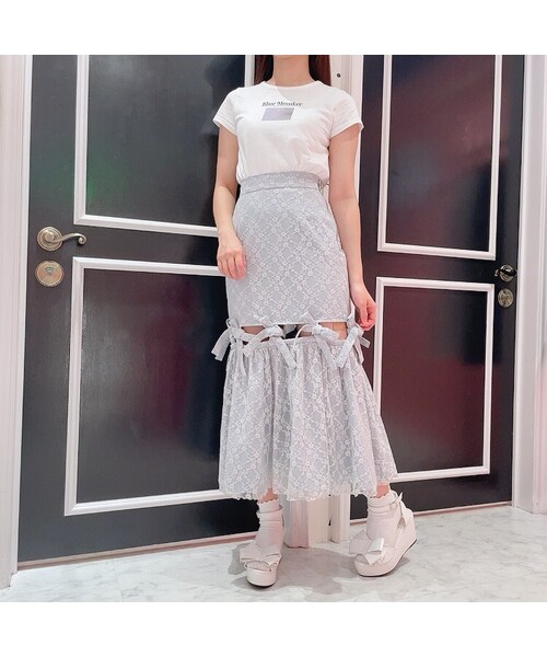 lilLilly（リルリリー）の「【pain】レースリボンロングスカート（スカート・レディース・WHITE/PINK/BLUE/BLACK）」の6枚目の写真