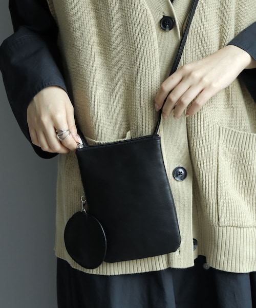 3coins(3coins)の「【小物で季節を取り入れる】ミニショルダーバッグ:コインパース付き(トートバッグ・アイボリー/その他/ブラック・0)」の1枚目の写真