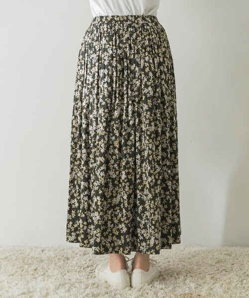 URBAN RESEARCH（アーバンリサーチ）の「雙面穿印花裙（スカート・レディース・墨綠x炭灰色/深藍x橄欖綠・FREE）」の21枚目の写真