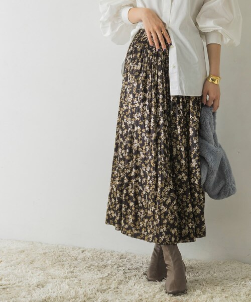 URBAN RESEARCH（アーバンリサーチ）の「雙面穿印花裙（スカート・レディース・墨綠x炭灰色/深藍x橄欖綠・FREE）」の4枚目の写真