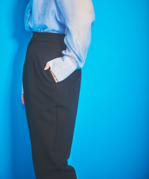 ENsMOL.（エンスモール）の「コンフォートフィットテーパードパンツ（パンツ・レディース・黒/ピンク/ベージュ・S/M/XS-2/S-2/XS/M-2）」の22枚目の写真