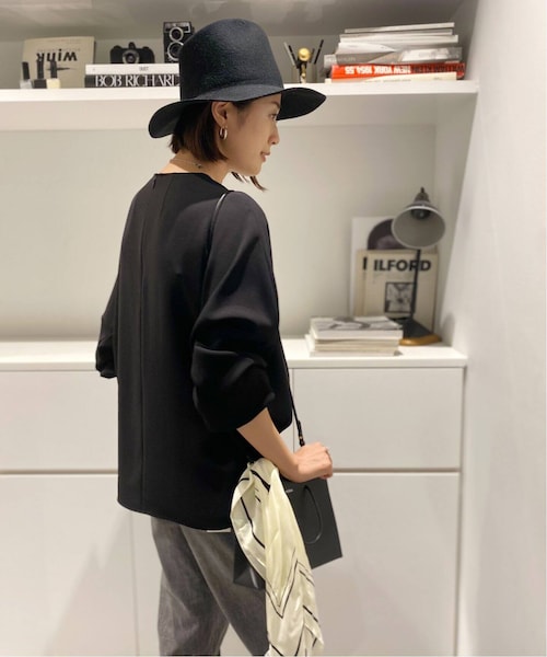 即日発送♡AP STUDIO SCENTOF ALBINI オックスシャツ AP STUDIO（エーピーストゥディオ）の「SCENTOF Ace ブラウス（）」 - WEAR