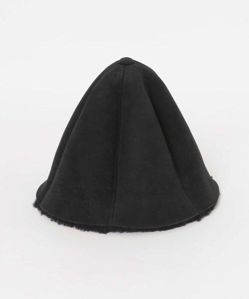 Hender Scheme mouton tulip hat