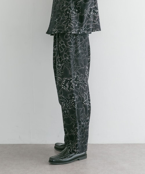 美品　SEVEN BY SEVEN 2－TUCK PANTS　M 美品 SEVEN BY SEVEN 2－TUCK PANTS M 美品 SEVEN BY SEVEN 2－TUCK