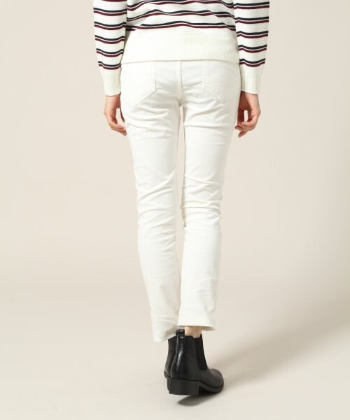 LOWRYS FARM（ローリーズファーム）の「コーデュロイスキニーパンツ（パンツ・レディース・オフ/ブラック/グレー・Ｍ/Ｌ）」の5枚目の写真