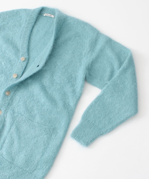 AURALEE（オーラリー）の「AURALEE BRUSHED SUPERKIDMOHAIR CARDIGAN（その他・レディース・LIGHTBEIGE/TURQUOISE・1）」の5枚目の写真