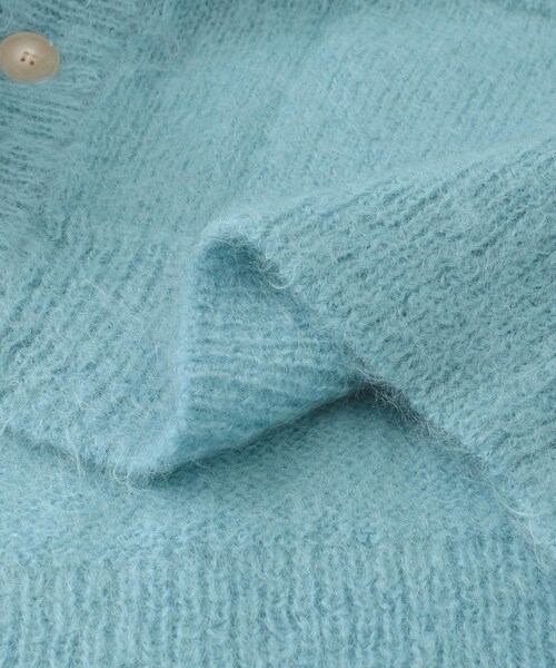 AURALEE（オーラリー）の「AURALEE BRUSHED SUPERKIDMOHAIR CARDIGAN（その他・レディース・LIGHTBEIGE/TURQUOISE・1）」の7枚目の写真