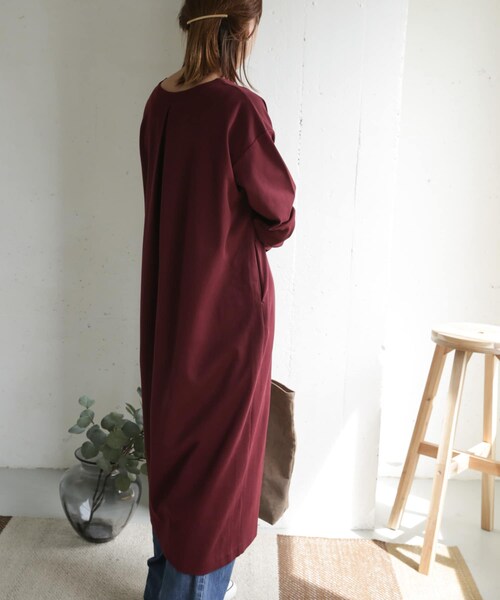 URBAN RESEARCH DOORS（アーバンリサーチドアーズ）の「コットンポンチコクーンワンピース（その他・レディース・MOCHA/BORDEAUX/NAVY・one）」の4枚目の写真