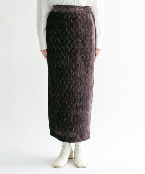 KBF（ケイビーエフ）の「クリンクルベロアタイトスカート（その他・レディース・D.BROWN/PINK BEIGE/BLACK・one）」の18枚目の写真