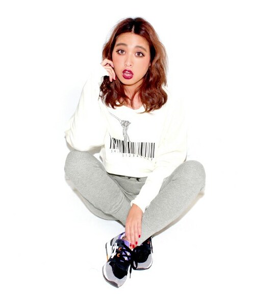 ANAP(アナップ)の「NETオリジナル MIXスウェットサルエルパンツ(パンツ・レディース・グレー/ダークグレー/ネイビー・one size)」の5枚目の写真