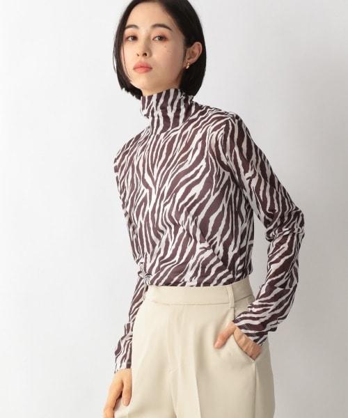 LOWRYS FARM（ローリーズファーム）の「ガラシアータートルＬＳ（トップス・ゼブラ/マーブル・F）」の4枚目の写真