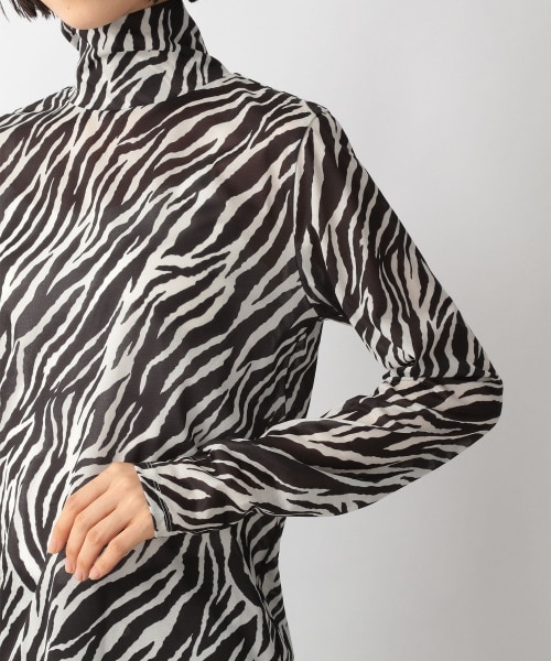 LOWRYS FARM（ローリーズファーム）の「ガラシアータートルＬＳ（トップス・ゼブラ/マーブル・F）」の14枚目の写真