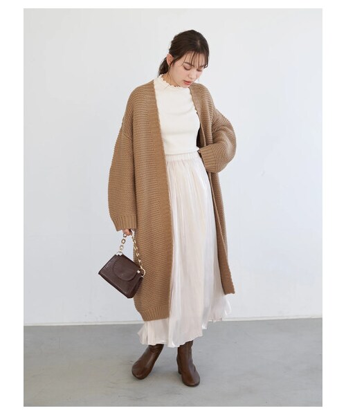 earth music&ecology（アースミュージックアンドエコロジー）の「ハイネックメローリブ長袖プルオーバー（トップス・オフホワイト/ブラック/ライトベージュ/ブラウン/ミント/ラベンダー・S/M）」の11枚目の写真