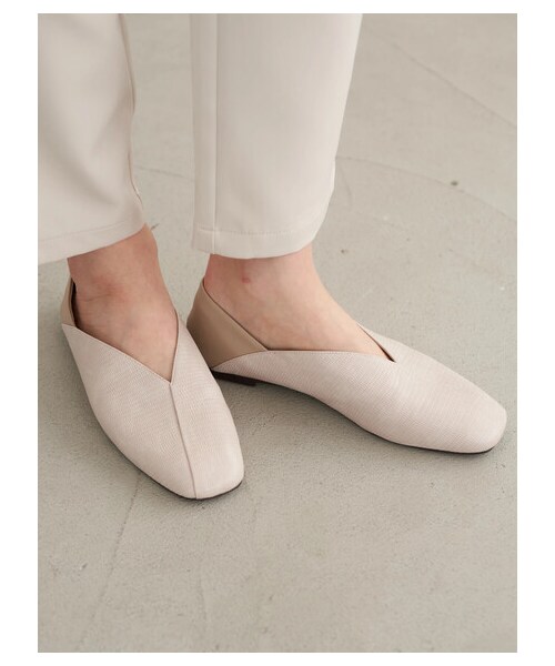 earth music&ecology（アースミュージックアンドエコロジー）の「ORiental TRaffic バブーシュ（シューズ・アイボリー/ブラック/ブラウン・S/M/L）」の6枚目の写真