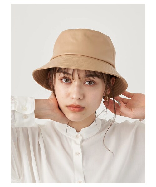 earth music&ecology(アースミュージックアンドエコロジー)の「フェイクレザーバケットハット(帽子・ブラック/ベージュ/エクリュ・F)」の8枚目の写真