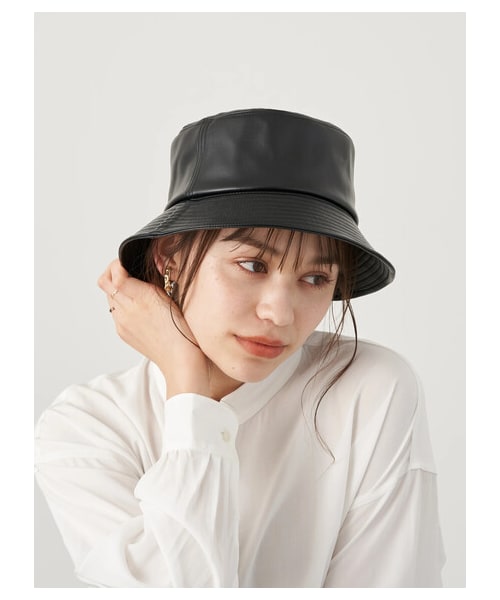 earth music&ecology(アースミュージックアンドエコロジー)の「フェイクレザーバケットハット(帽子・ブラック/ベージュ/エクリュ・F)」の18枚目の写真