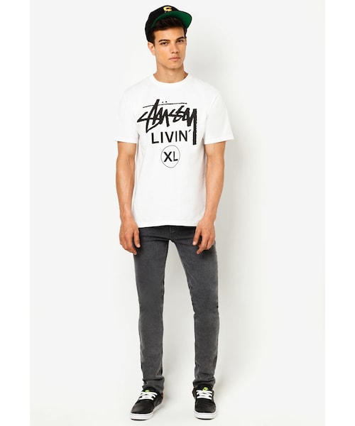 新品☆STUSSY 木皿 ウッドディッシュ Livin'' ステューシー 新品☆STUSSY 木皿 ウッドディッシュ Livin'' ステューシー