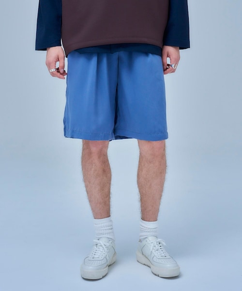 UNITED TOKYO（ユナイテッドトウキョウ）の「スエードサテンバミューダパンツ（その他パンツ・メンズ・BLK/BGE/TAN/PNK/SAX・1/2）」の5枚目の写真