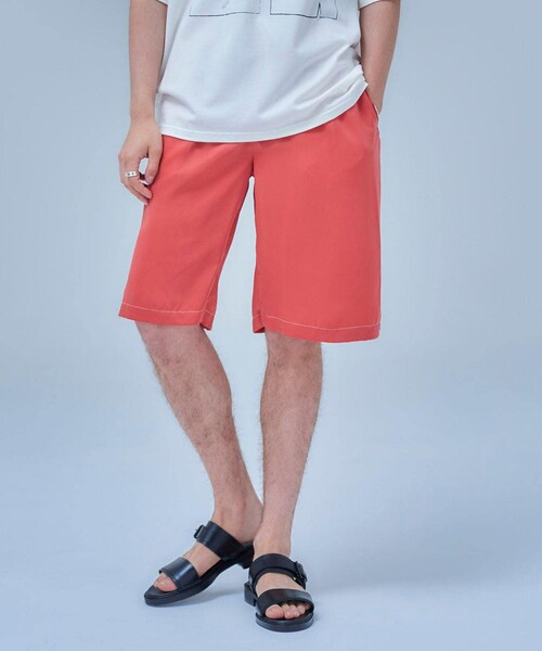 UNITED TOKYO（ユナイテッドトウキョウ）の「スエードサテンバミューダパンツ（その他パンツ・メンズ・BLK/BGE/TAN/PNK/SAX・1/2）」の7枚目の写真