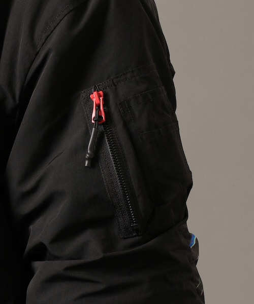 AVIREX(アヴィレックス)の「【WEB限定】ファイターフォト タイプ MA-1/FIGHTER PHOTO TYPE MA-1(ジャケット/アウター・メンズ・BLACK/SAGE・M, L, XL, XXL)」の6枚目の写真