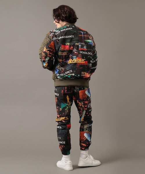 AVIREX(アヴィレックス)の「【WEB限定】ファイターフォト タイプ MA-1/FIGHTER PHOTO TYPE MA-1(ジャケット/アウター・メンズ・BLACK/SAGE・M, L, XL, XXL)」の11枚目の写真