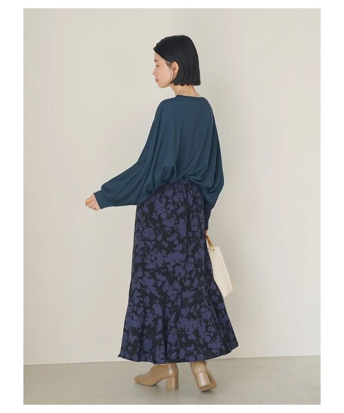 AMERICAN HOLIC(アメリカンホリック)の「【InRed 12月号掲載】Flowerペプラムスカート(スカート・スモールフラワー/ビッグフラワー・S/M/L)」の4枚目の写真