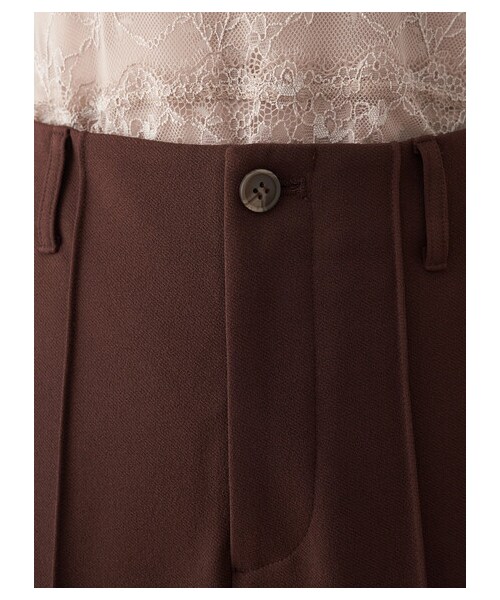 earth music&ecology（アースミュージックアンドエコロジー）の「センターシームフレアパンツ（パンツ・ライトベージュ/ブラウン/イエロー/ライトパープル・S/M）」の5枚目の写真