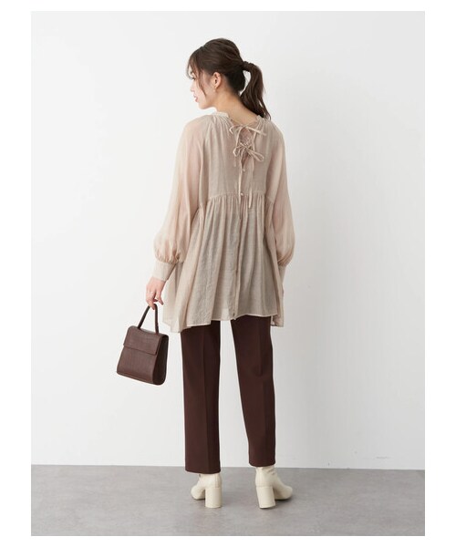 earth music&ecology（アースミュージックアンドエコロジー）の「センターシームフレアパンツ（パンツ・ライトベージュ/ブラウン/イエロー/ライトパープル・S/M）」の11枚目の写真