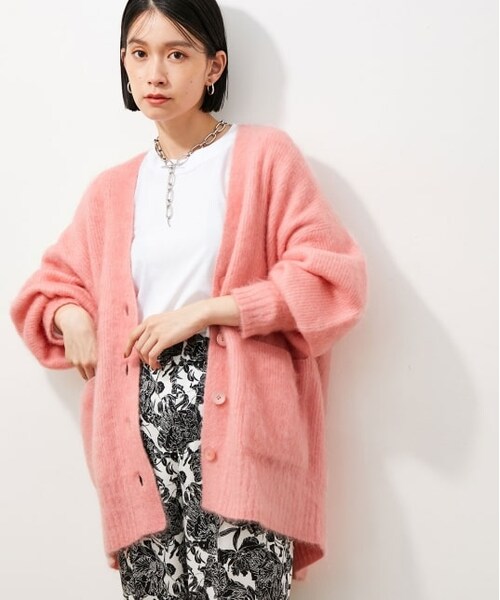 ADAM ET ROPE'（アダムエロペ）の「モヘヤカーディガン（トップス・レディース・ブラック/ライトグレー/ピンク・F）」の3枚目の写真