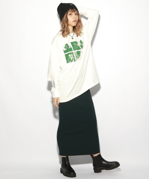 PAGEBOY（ページボーイ）の「ヒューマンフォトロンＴ【WEB先行アイテム】（トップス・オフホワイト/ブラック・M/L）」の5枚目の写真