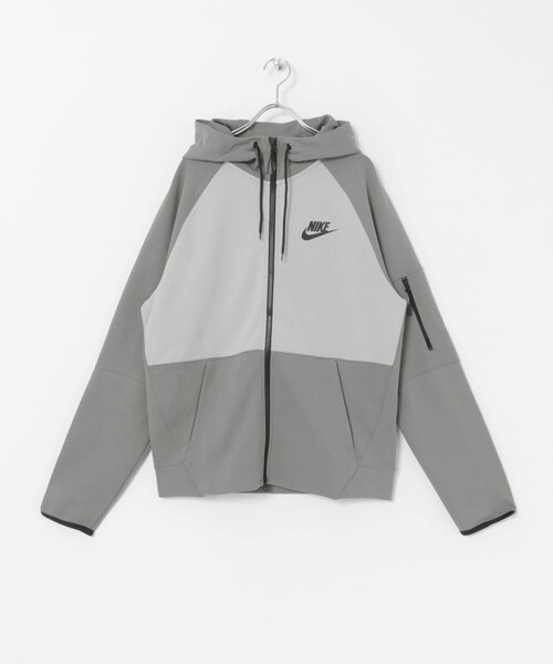 NIKE TEフリースフルジップフーディー