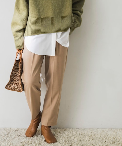 URBAN RESEARCH(アーバンリサーチ)の「ウォッシャブルウールドロストテーパードパンツ(その他・レディース・CHARCOAL/BEIGE/BLACK・34/36/38)」の3枚目の写真