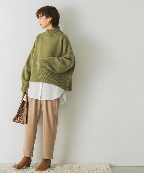 URBAN RESEARCH(アーバンリサーチ)の「ウォッシャブルウールドロストテーパードパンツ(その他・レディース・CHARCOAL/BEIGE/BLACK・34/36/38)」の13枚目の写真